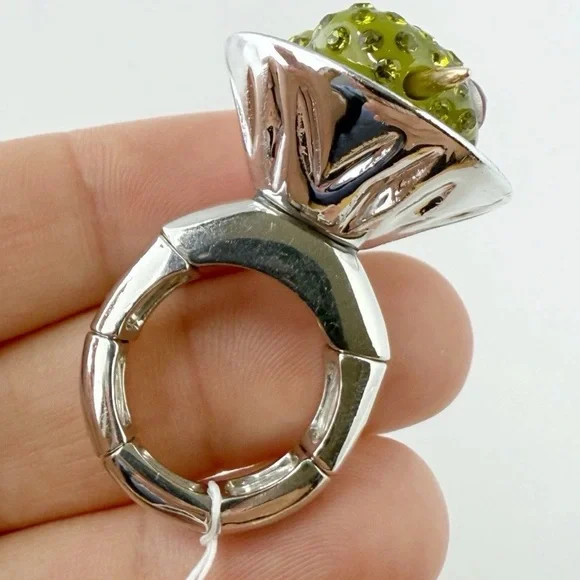 New Betsey Johnson Ring Martini Glass Olive Cocktail Ring - Picture 16 of 16